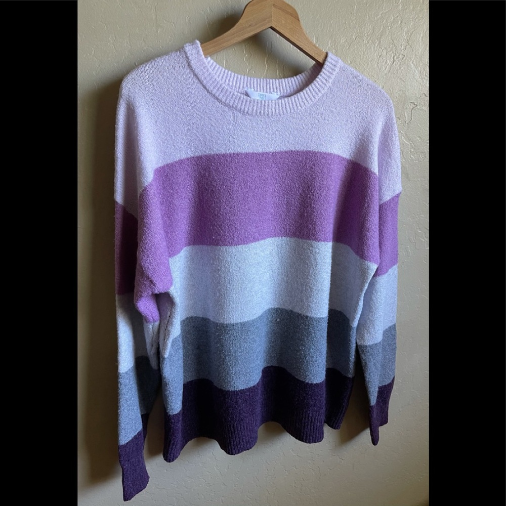 Time and Tru Sweater